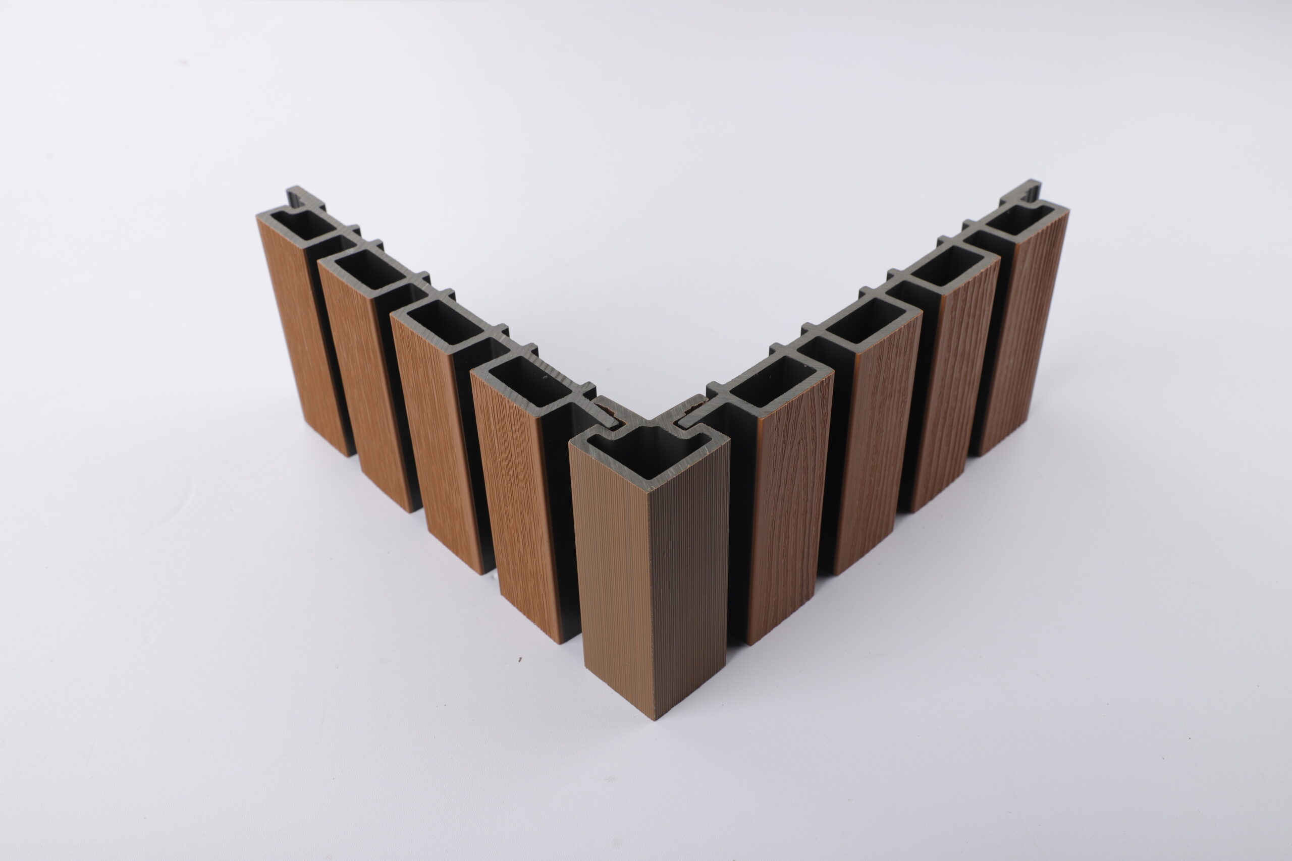 WPC corner moulding DSSG 56-26 3 WPC corner moulding DSSG 56-26 - Image 3